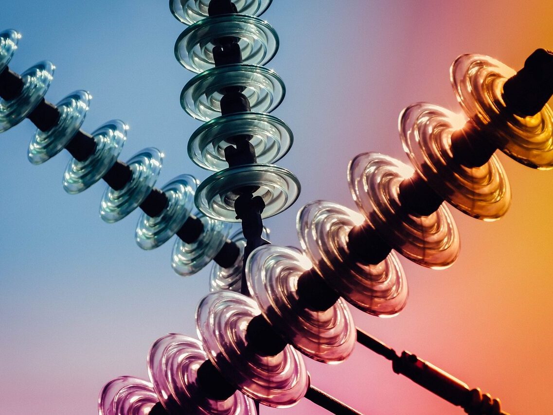 electricity-4427696_1280